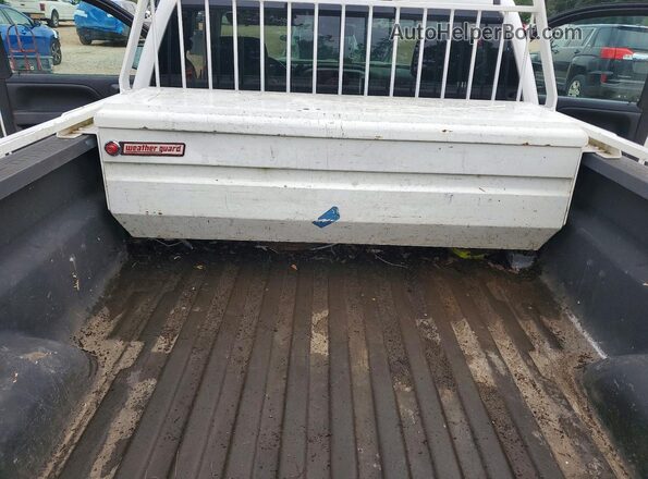 1GCNCREC8GZ159326 2016 CHEVROLET SILVERADO White Հետևի նստատեղերի տեսք