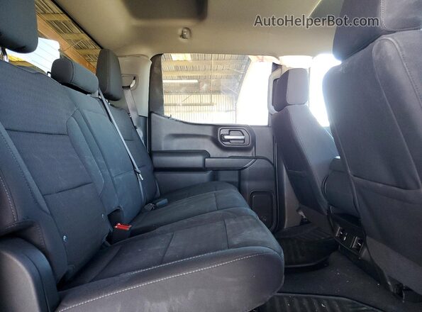 1GCPABEK9RZ157939 2024 CHEVROLET SILVERADO Black Vista de los asientos traseros
