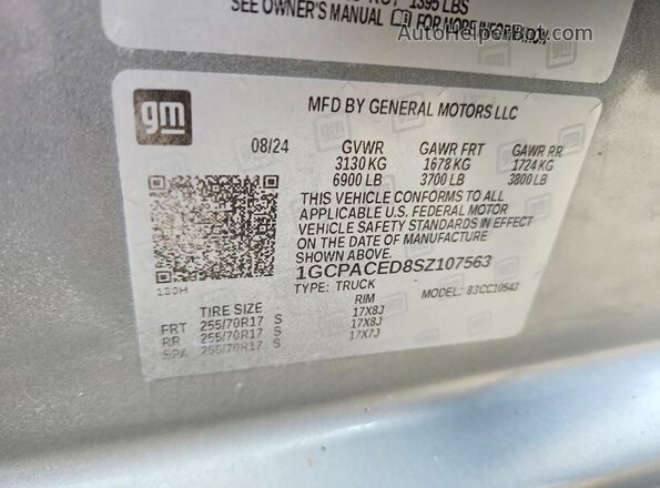 1GCPACED8SZ107563 2025 CHEVROLET SILVERADO Silver ძრავის განყოფილების ხედი