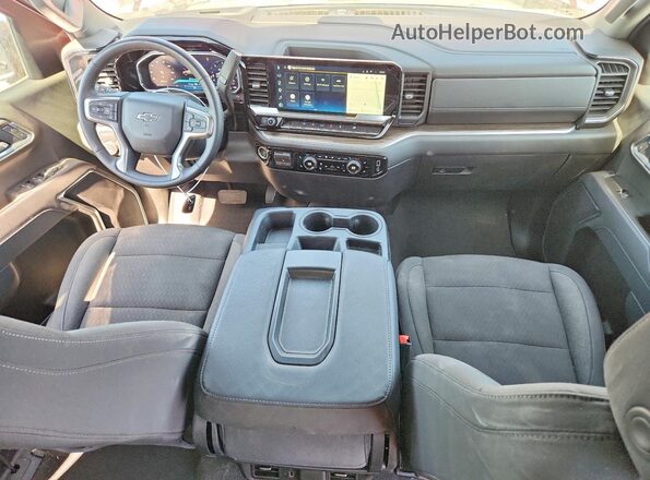 1GCPADED0TZ150205 2026 CHEVROLET SILVERADO Red Widok deski rozdzielczej