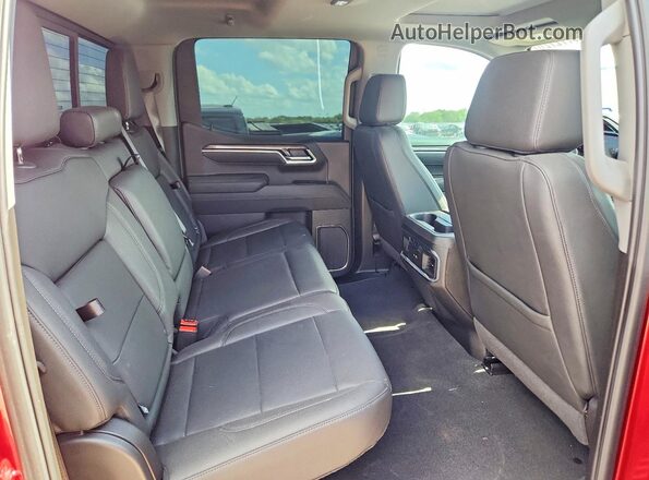 1GCPAEED9TZ105365 2026 CHEVROLET SILVERADO Burgundy Vista de los asientos traseros