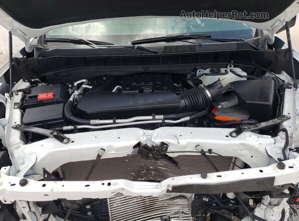 1GCPAWEK0TZ168567 2026 CHEVROLET SILVERADO White Rear interior view