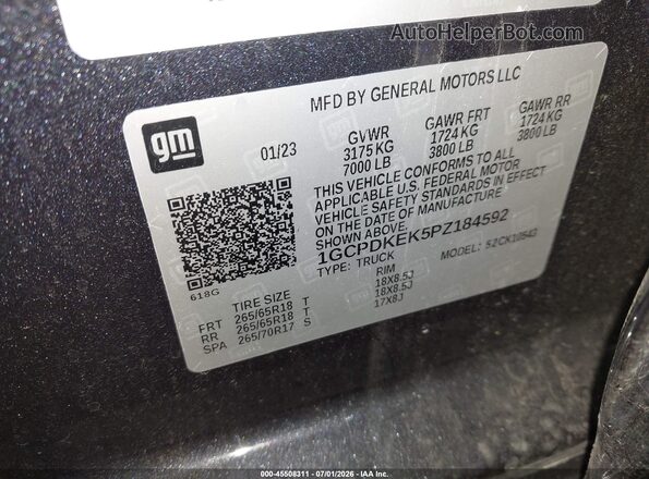 1GCPDKEK5PZ184592 2023 CHEVROLET SILVERADO Black ძრავის განყოფილების ხედი