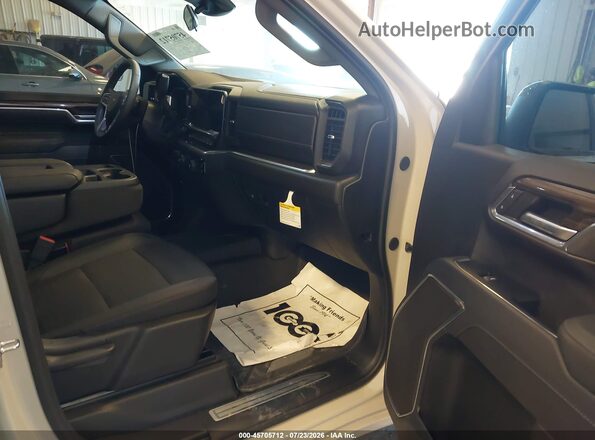 1GCPKWEK7TZ278867 2026 CHEVROLET SILVERADO Серый Вид салона спереди
