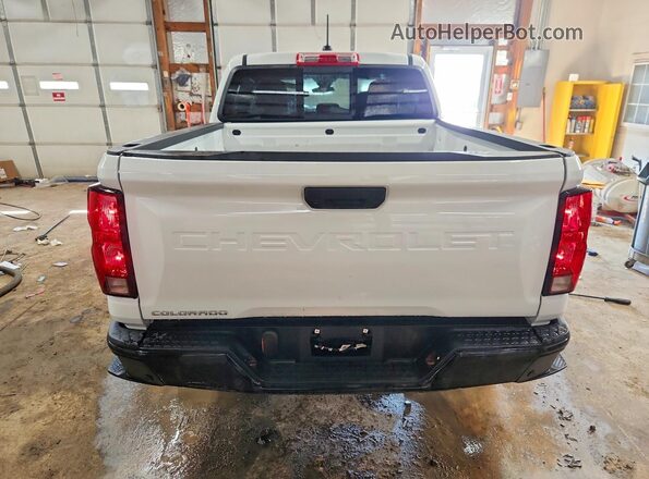 1GCPSBEK1T1171000 2026 CHEVROLET COLORADO Белый Вид сзади