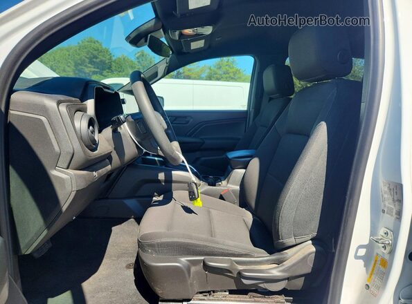 1GCPSBEK2S1167990 2025 CHEVROLET COLORADO White Vista interior delantera