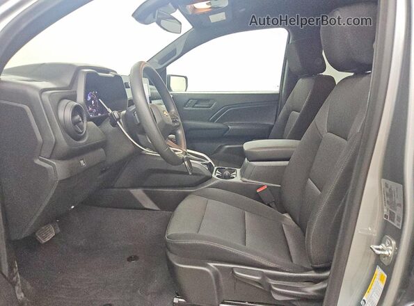 1GCPSBEK4T1167037 2026 CHEVROLET COLORADO Gray Front interior view