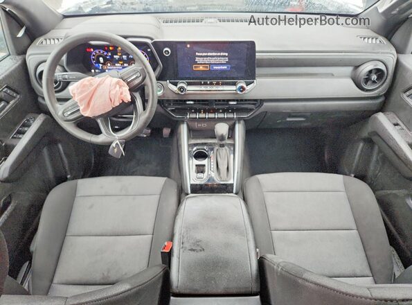1GCPSBEK4T1174814 2026 CHEVROLET COLORADO White Dashboard view