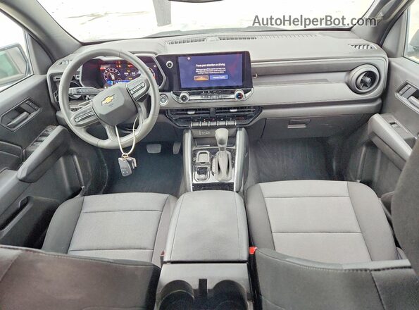 1GCPSBEK6T1119992 2026 CHEVROLET COLORADO Silver Առջևի վահանակի տեսք