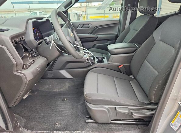 1GCPSBEK6T1119992 2026 CHEVROLET COLORADO Silver Սալոնի դիմացի տեսք