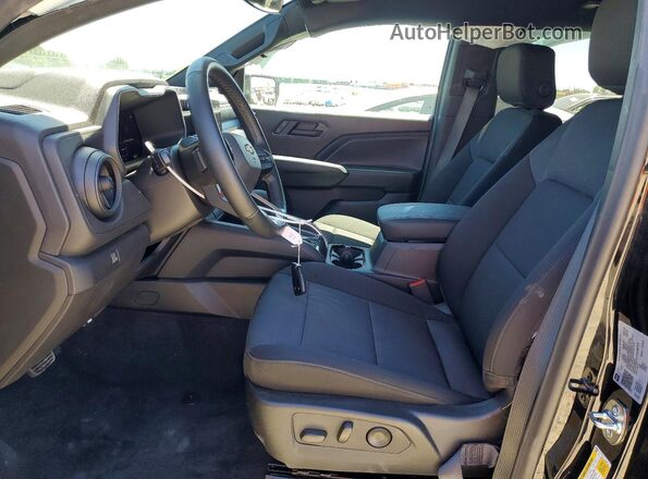 1GCPSBEK7T1156713 2026 CHEVROLET COLORADO Black Սալոնի դիմացի տեսք
