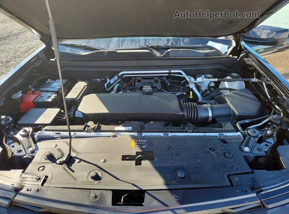 1GCPSBEK7T1209085 2026 CHEVROLET COLORADO Black Widok wnętrza z tyłu