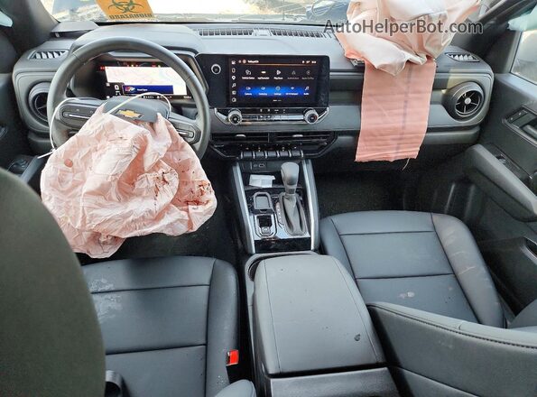 1GCPSBEK7T1209085 2026 CHEVROLET COLORADO Black Widok deski rozdzielczej