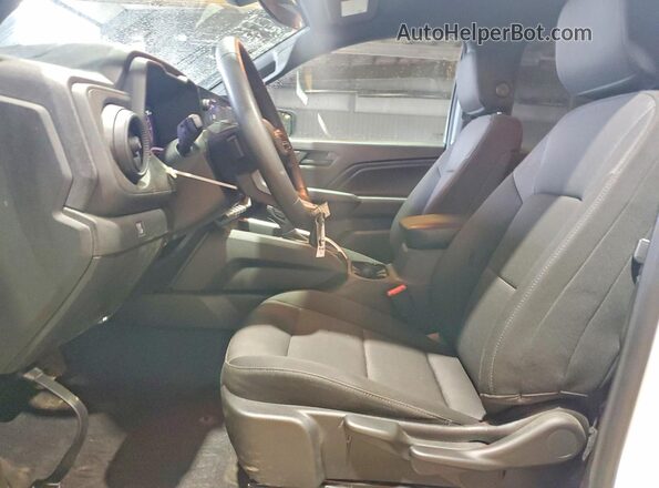 1GCPSBEK8S1167590 2025 CHEVROLET COLORADO White Front interior view