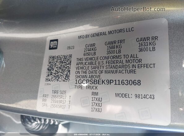 1GCPSBEK9P1163068 2023 CHEVROLET COLORADO Gray Vista del compartimento del motor