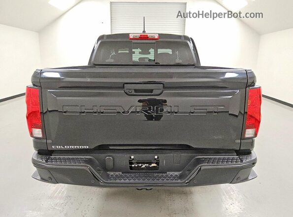 1GCPSBEK9T1174078 2026 CHEVROLET COLORADO Black Widok z tyłu
