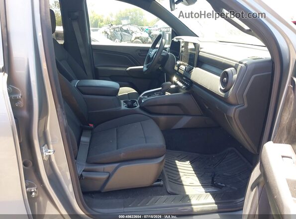 1GCPSBEKXT1160934 2026 CHEVROLET COLORADO Gray Սալոնի դիմացի տեսք