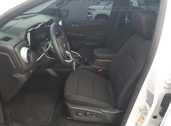 1GCPSCEK7T1220092 2026 CHEVROLET COLORADO White Front interior view