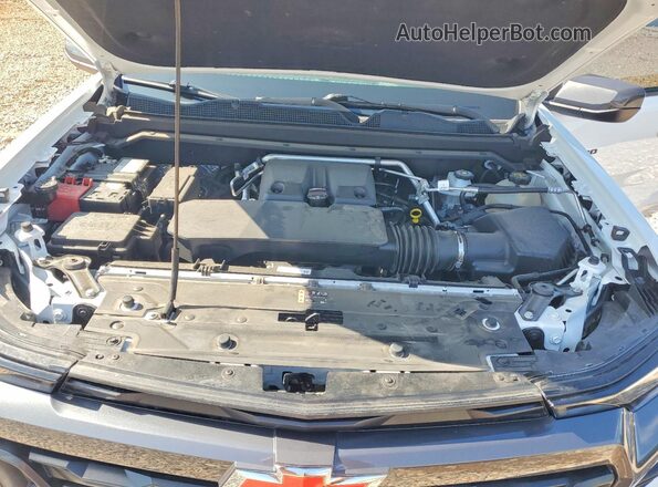 1GCPSCEK8R1248654 2024 CHEVROLET COLORADO White Rear interior view