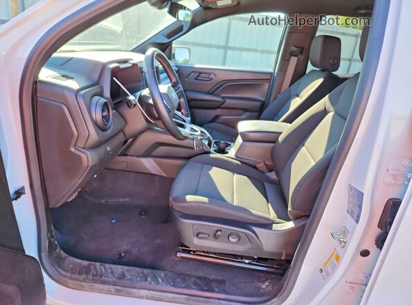 1GCPTBEK0S1139568 2025 CHEVROLET COLORADO White Front interior view