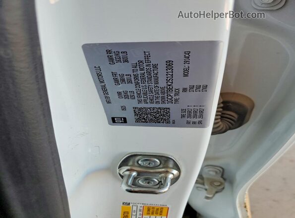 1GCPTBEK2S1213069 2025 CHEVROLET COLORADO White Вид підкапотного простору