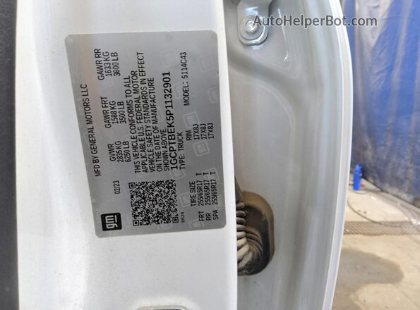 1GCPTBEK5P1132901 2023 CHEVROLET COLORADO Белый Вид подкапотного пространства
