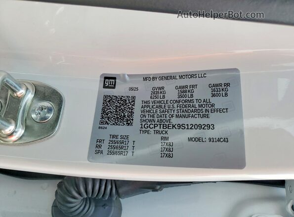 1GCPTBEK9S1209293 2025 CHEVROLET COLORADO White Widok komory silnika