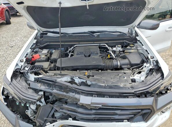 1GCPTCEK1R1151213 2024 CHEVROLET COLORADO White Սալոնի հետևի տեսք