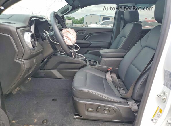 1GCPTCEK1R1151213 2024 CHEVROLET COLORADO White Սալոնի դիմացի տեսք