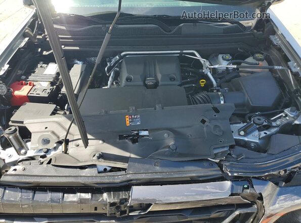 1GCPTCEK8R1270568 2024 CHEVROLET COLORADO Silver Սալոնի հետևի տեսք