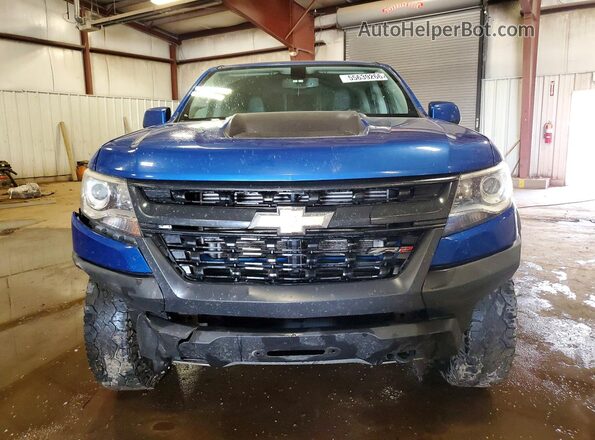 1GCPTEE16J1138982 2018 CHEVROLET COLORADO Blue Front view