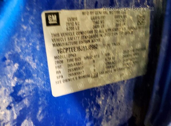 1GCPTEE16J1138982 2018 CHEVROLET COLORADO Blue Engine compartment view