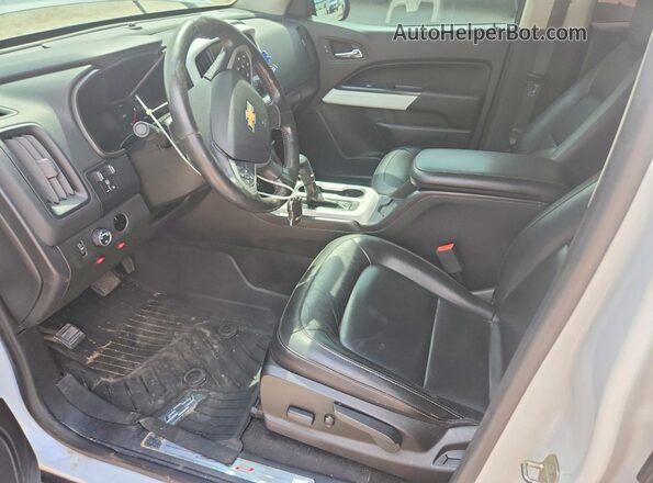 1GCPTEE19J1318425 2018 CHEVROLET COLORADO Белый Вид салона спереди