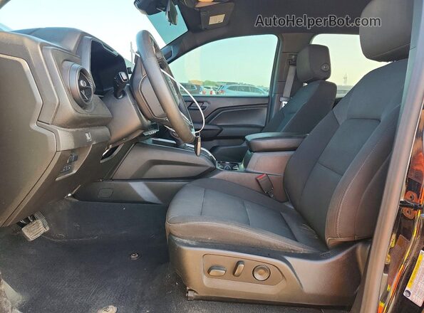 1GCPTEEK2R1188542 2024 CHEVROLET COLORADO Black Front interior view