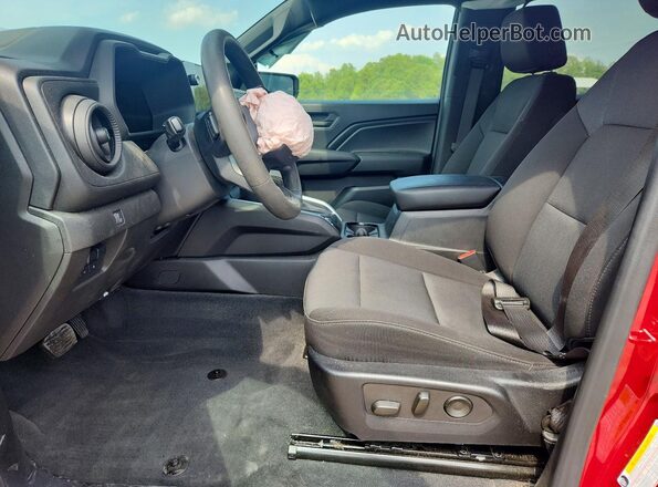 1GCPTEEK3P1129271 2023 CHEVROLET COLORADO Red Вид салону спереду