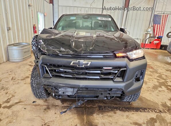 1GCPTEEK6R1245924 2024 CHEVROLET COLORADO Black Widok z przodu