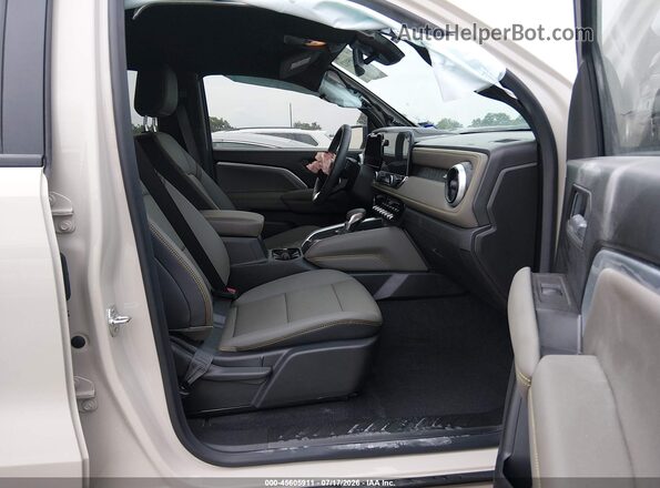 1GCPTFEK2T1147518 2026 CHEVROLET COLORADO Tan Vista interior delantera