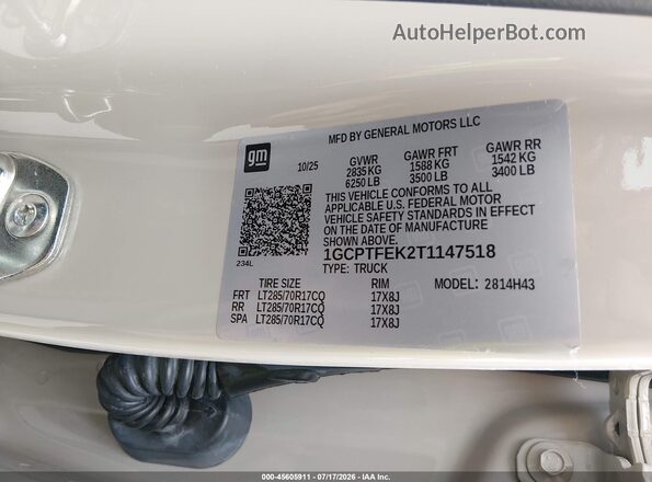 1GCPTFEK2T1147518 2026 CHEVROLET COLORADO Tan Vista del compartimento del motor