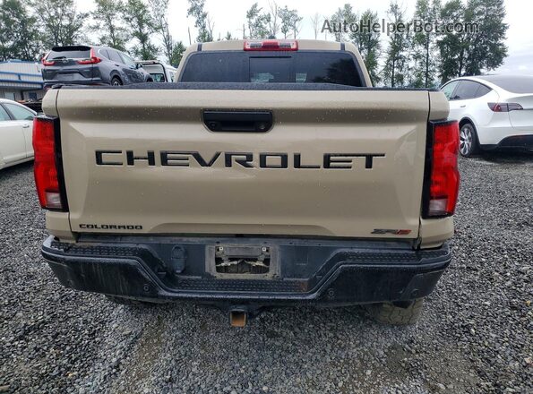 1GCPTFEK5P1267853 2023 CHEVROLET COLORADO Tan Вид ззаду