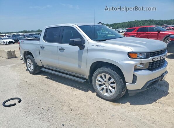 1GCPYBEH4KZ422479 2019 CHEVROLET SILVERADO Silver Передня права чверть