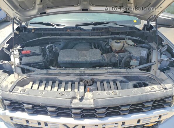 1GCPYBEH4KZ422479 2019 CHEVROLET SILVERADO Silver Вид задньої частини салону