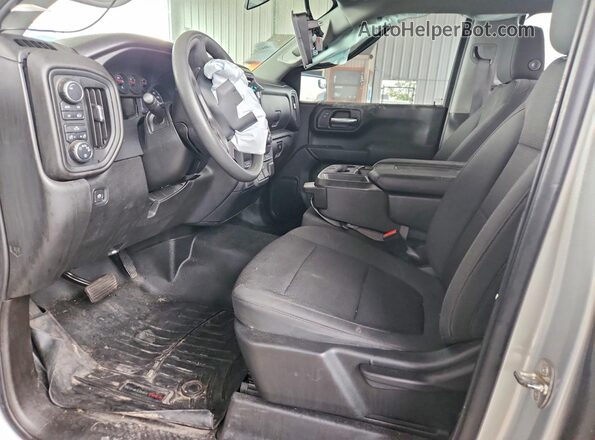 1GCPYBEKXMZ350847 2021 CHEVROLET SILVERADO Silver Widok wnętrza z przodu