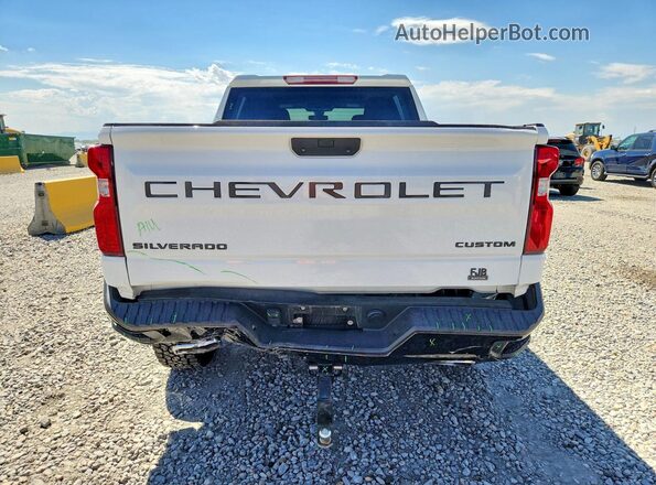 1GCPYCEF0MZ383736 2021 CHEVROLET SILVERADO White Вид ззаду