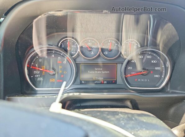 1GCPYFED9MZ230563 2021 CHEVROLET SILVERADO Brown Вид щитка приладів