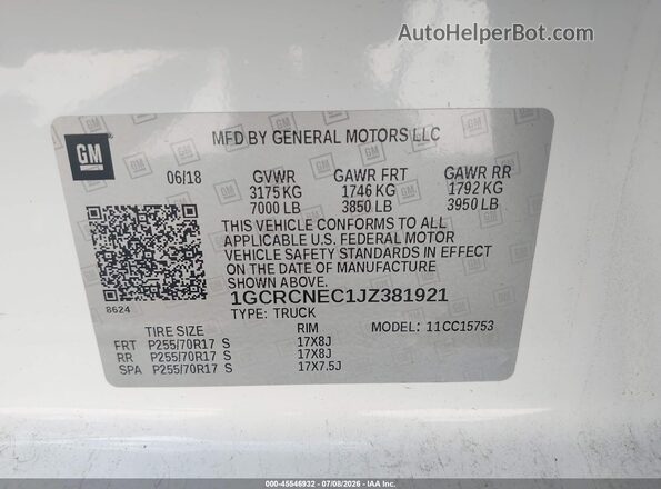 1GCRCNEC1JZ381921 2018 CHEVROLET SILVERADO White Widok komory silnika