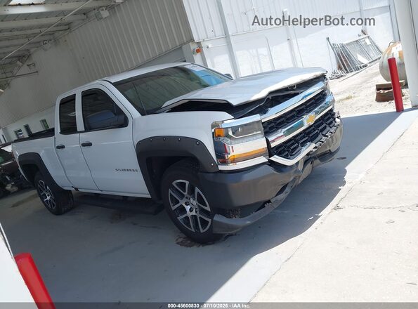 1GCRCNEC6JZ154627 2018 CHEVROLET SILVERADO White Սալոնի հետևի տեսք