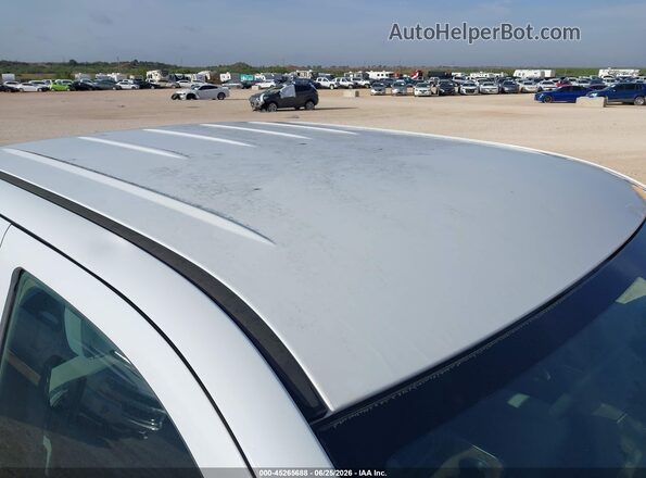 1GCRCNECXHZ158769 2017 CHEVROLET SILVERADO White Widok zestawu wskaźników