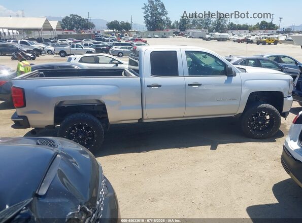 1GCRCPEH1JZ238779 2018 CHEVROLET SILVERADO Silver Vista interior trasera