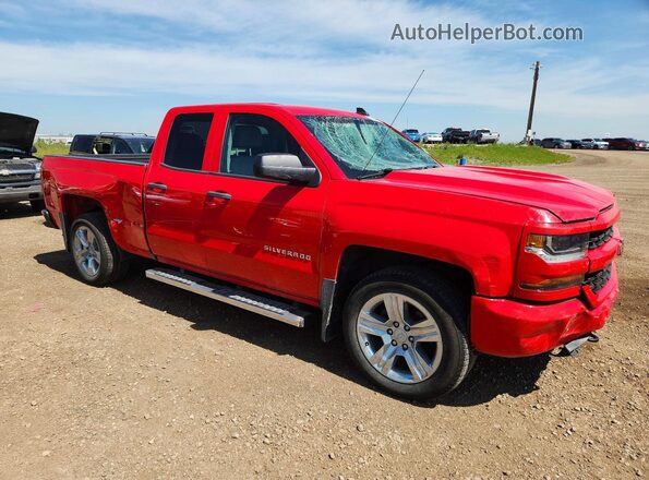 1GCRCPEH9JZ211409 2018 CHEVROLET SILVERADO Красный Передняя правая четверть