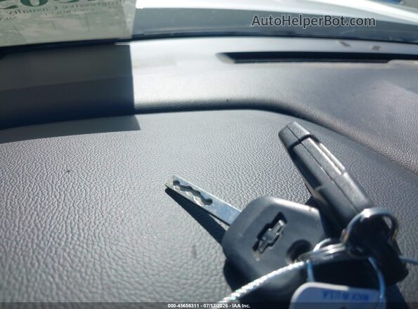 1GCRCREC0HZ138439 2017 CHEVROLET SILVERADO Gray Widok deski rozdzielczej